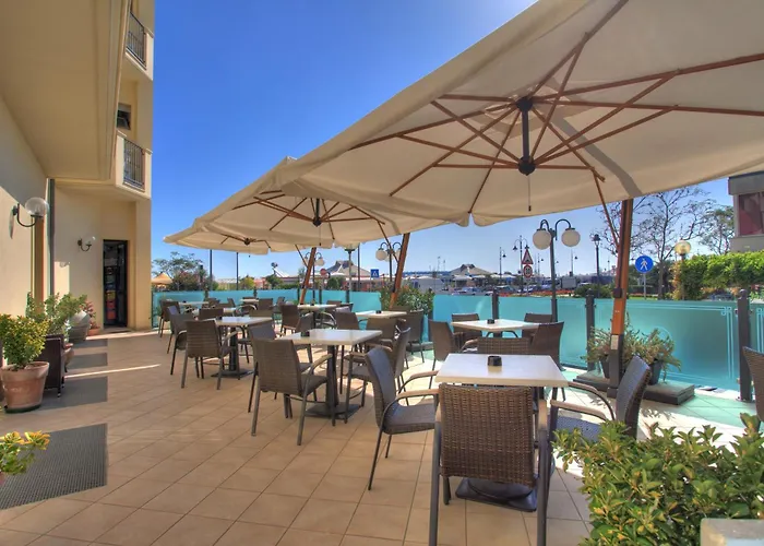 Hotel Garden 3*