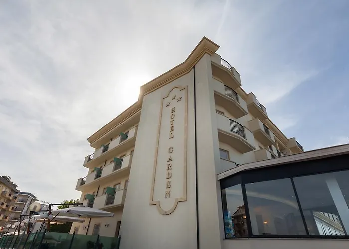 Hotel Garden 3*