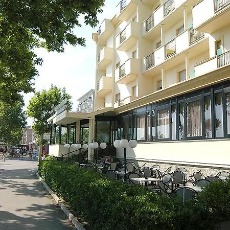 Garden Чезенатико