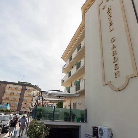 Отель Garden Чезенатико