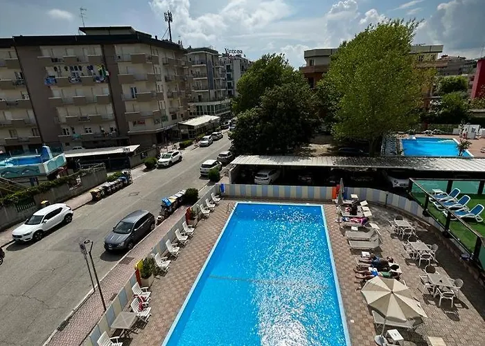 Garden Ξενοδοχείο 3*